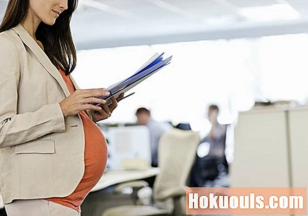 Um guia para negociar licença de maternidade com seu chefe