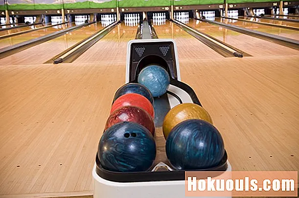 Exercices de consolidation d'équipe grâce au bowling