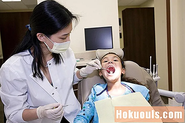 ماذا يفعل أطباء الأسنان المختلفة؟